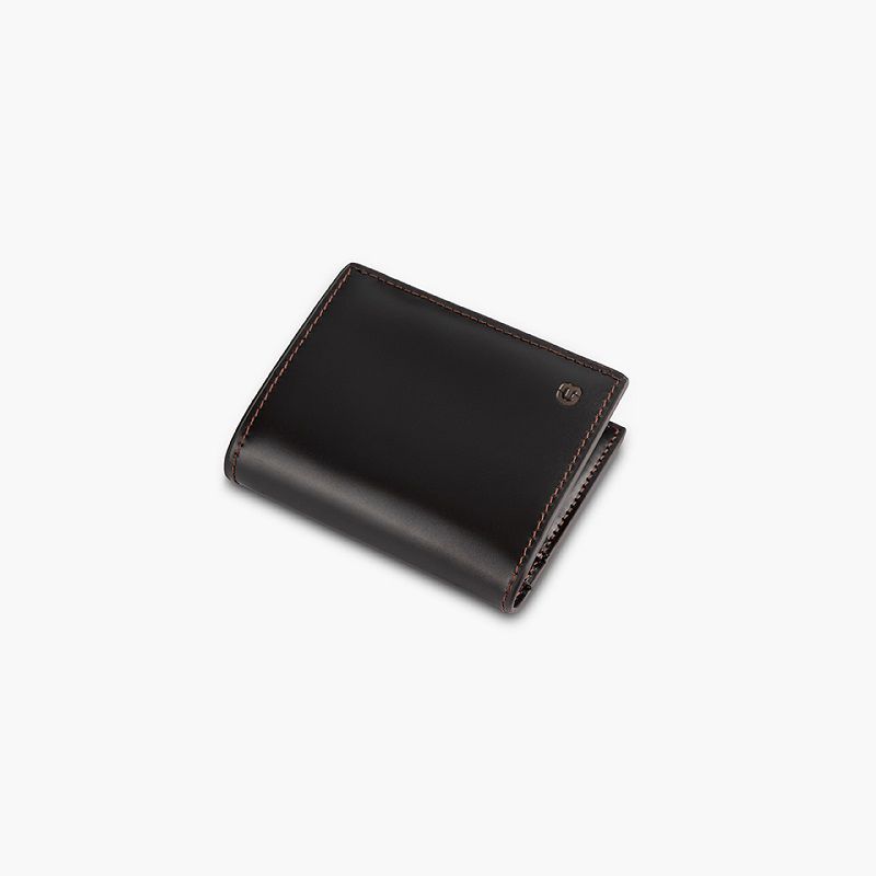 Chất liệu da bò cao cấp tạo khác biệt cho ví đứng C05 Gence