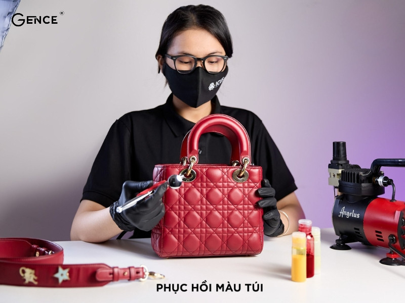 Icus được khách hàng lựa chọn khi tân trang túi xách