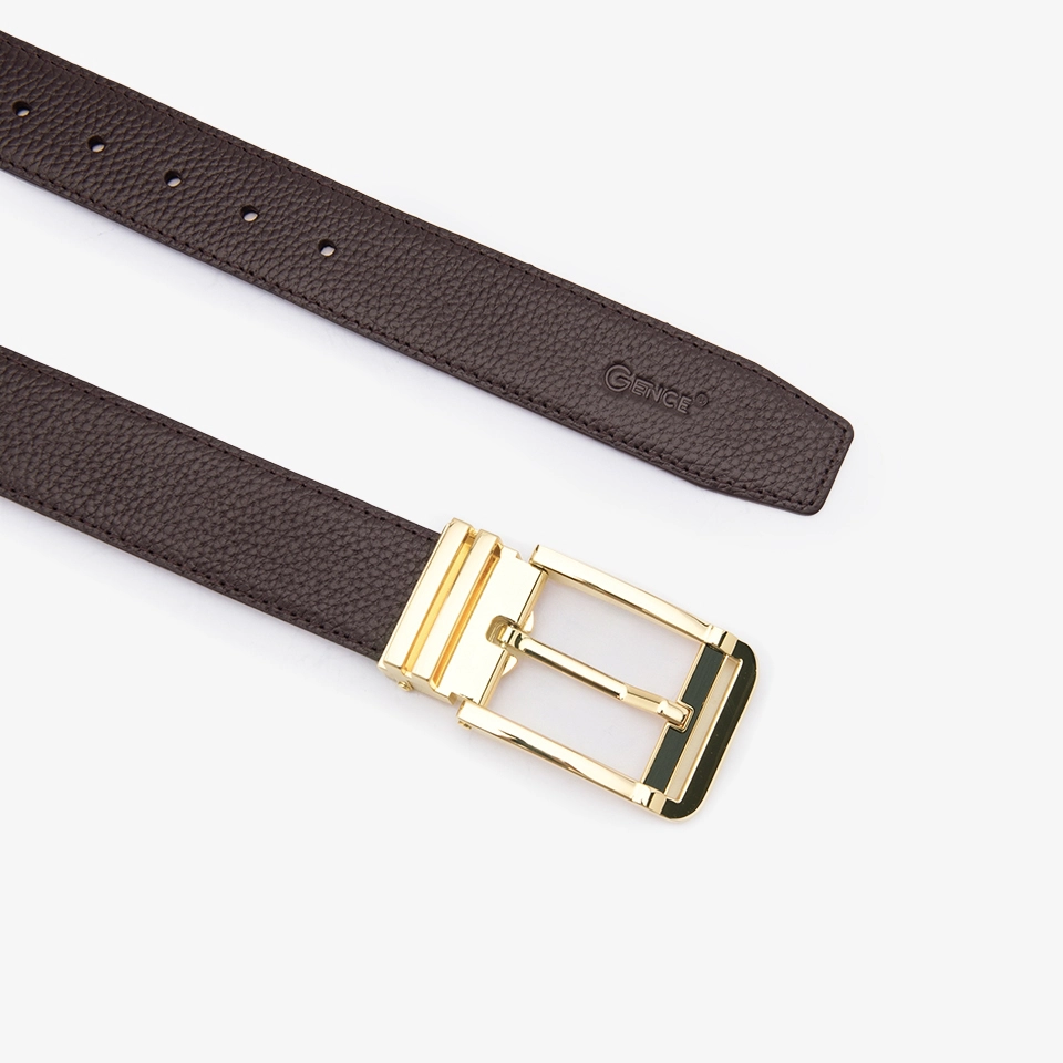 Logo Gence được in nổi bật, tạo điểm nhấn tinh tế