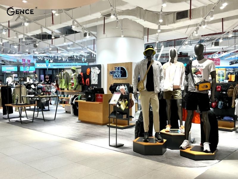 The North Face thiết kế mẫu quần áo cho hoạt động leo núi