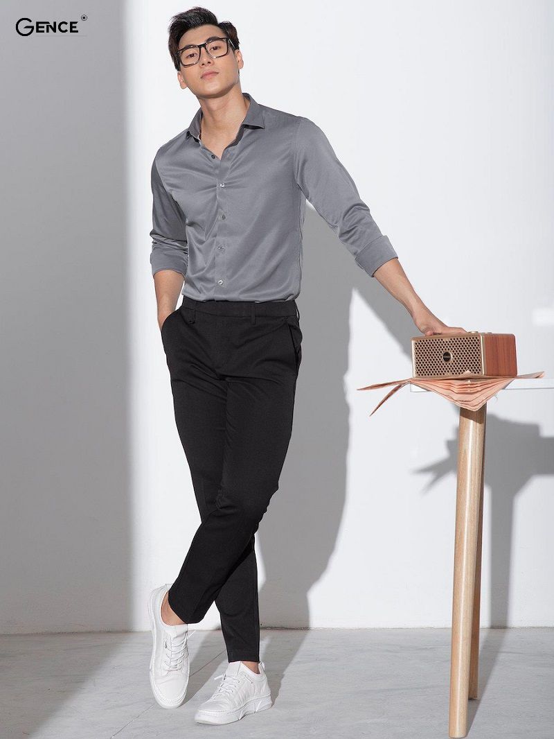 Trang phục công sở nam vừa vặn tạo sự thoải mái giao tiếp