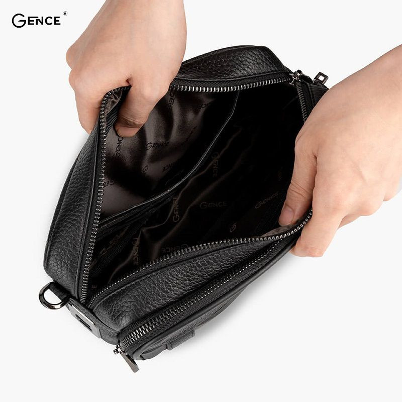 Ngăn chứa đồ rộng rãi của RB08