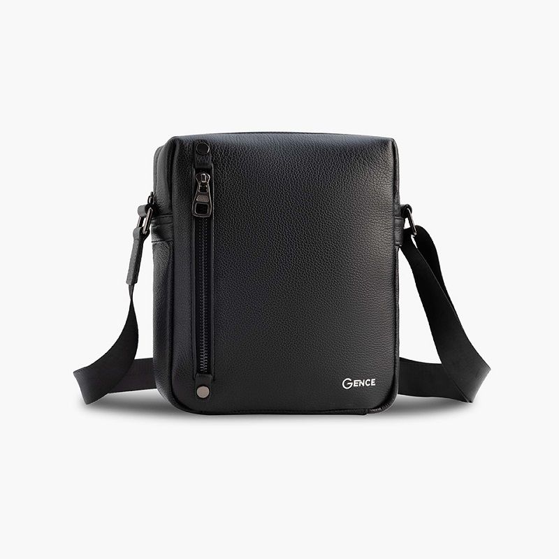 Từng đường chỉ của túi đeo chéo TD04 Gence được làm tỉ mỉ