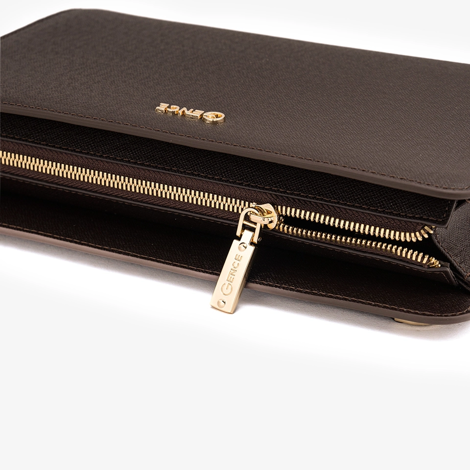 Ví da nam cầm tay HT24 được làm từ da bò Taiga chất lượng cao