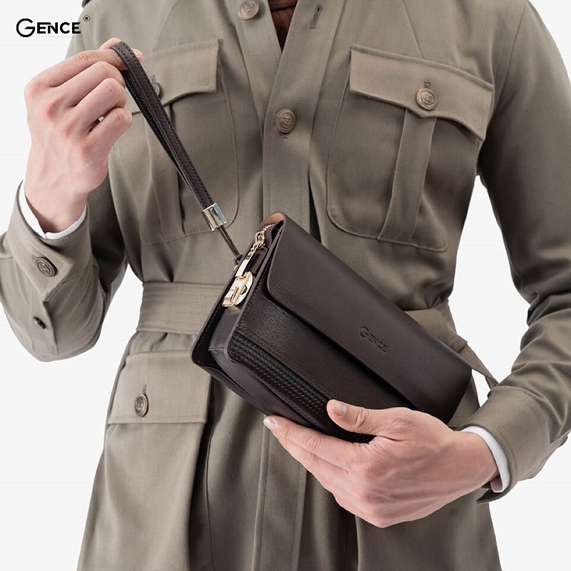 Ví da cầm tay có thiết kế đơn giản, nhiều kiểu dáng cho phái mạnh