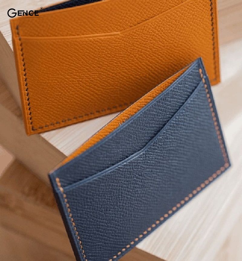 Ví da Epsom rất nổi tiếng và nhiều người được ưa thích