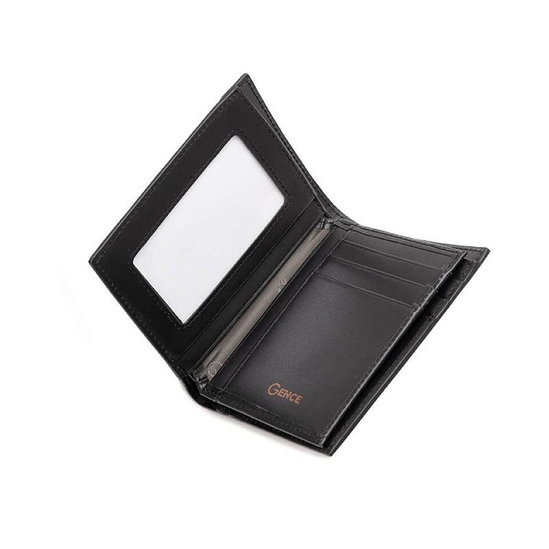 Logo thương hiệu được in trực tiếp lên bề mặt da C15