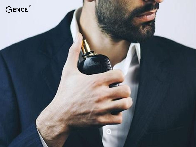 Lưu ý liều lượng để xịt nước hoa đúng cách nam