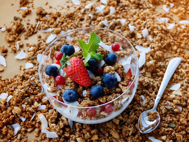 Mix ngũ cốc với các loại trái cây