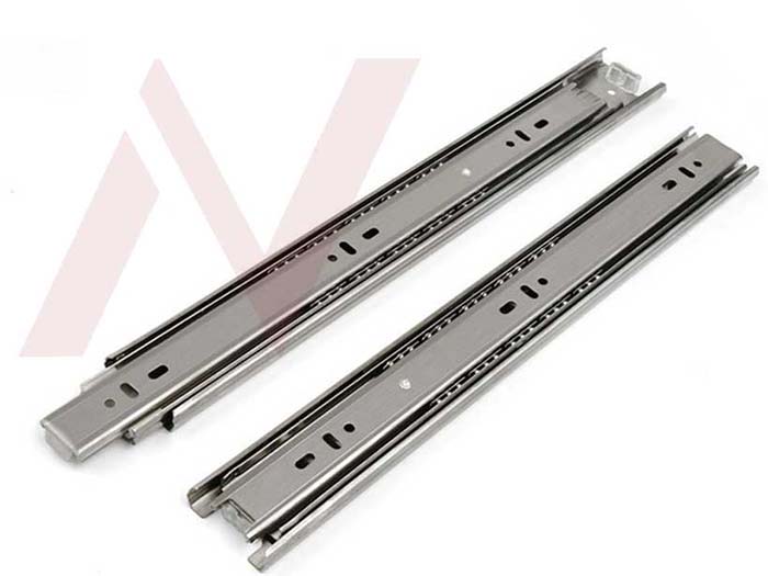 ray trượt bi Nguyên Việt