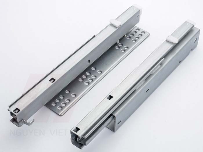 ưu điểm của ray âm giảm chấn