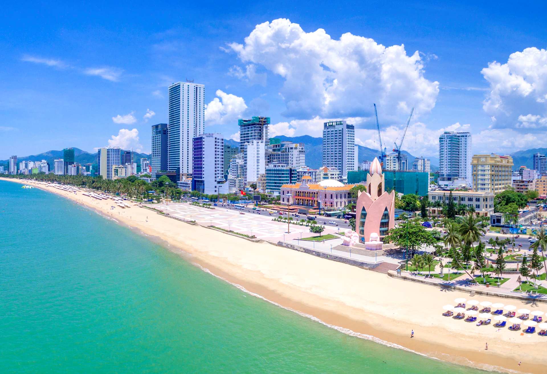 HÀ NỘI - ĐÀ LẠT -NHA TRANG – HÀ NỘI - 5N4Đ-7,990,000đ/Khách