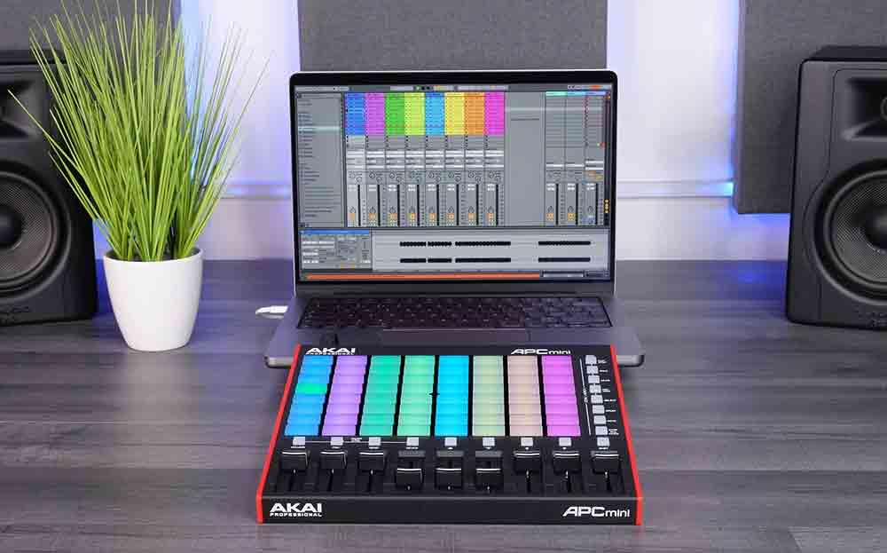 Akai APC Mini MK2 | Chính Hãng | Trả góp Online