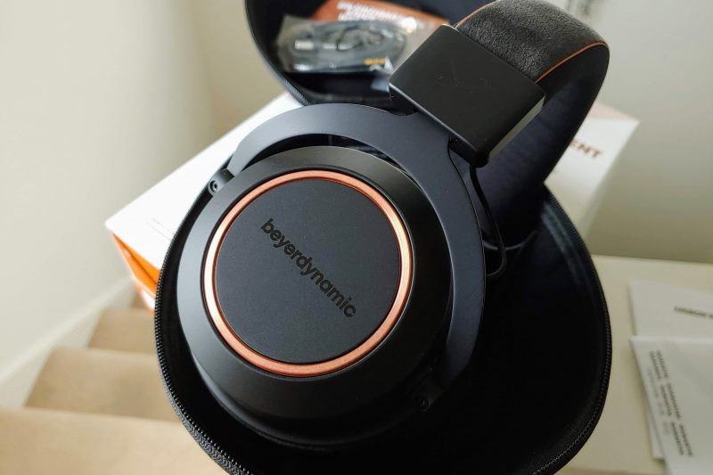 Beyerdynamic Amiron Home Wireless Copper Studio Headphones nhập khẩu