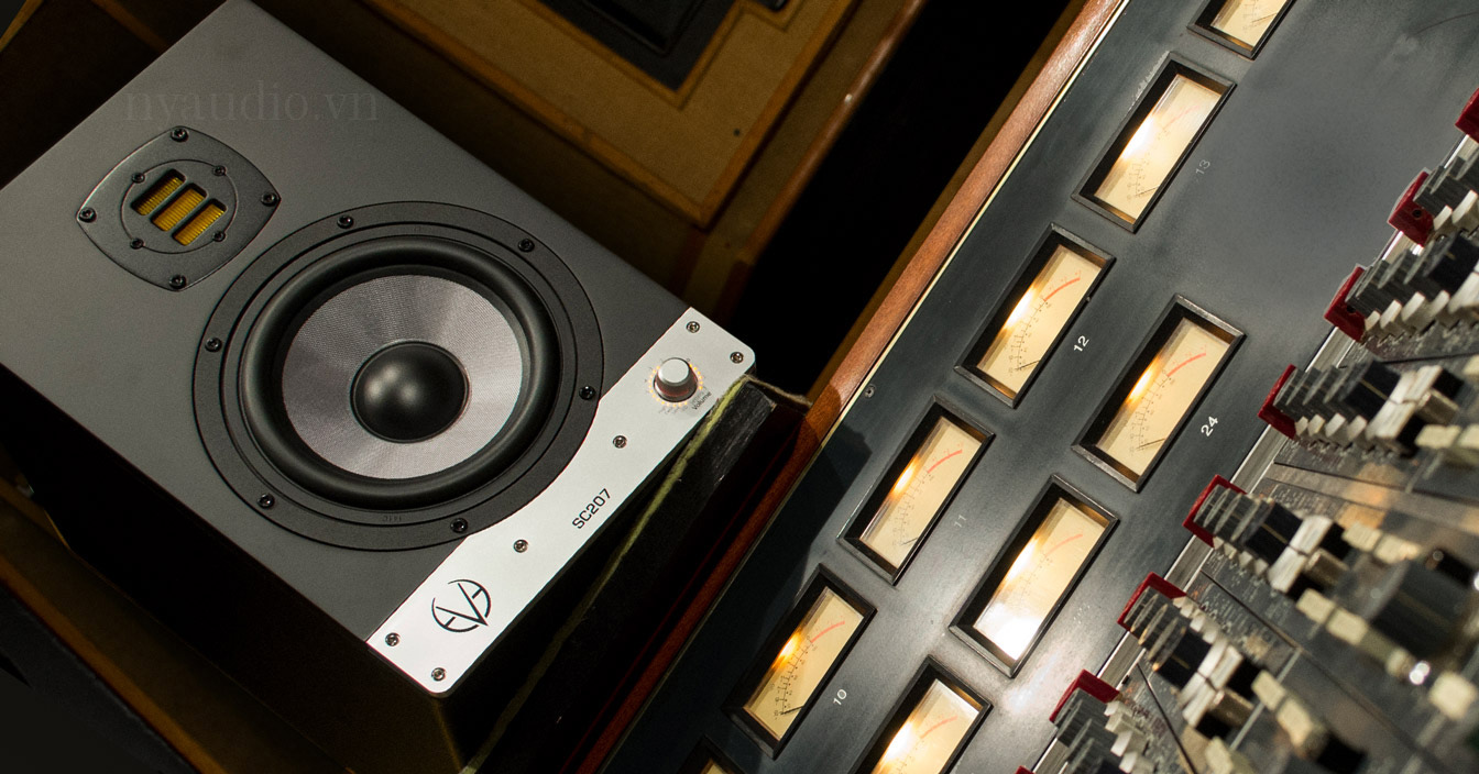 Loa kiểm âm Eve Audio SC207-7 Inch  Loa 2-Way Active Studio Monitor