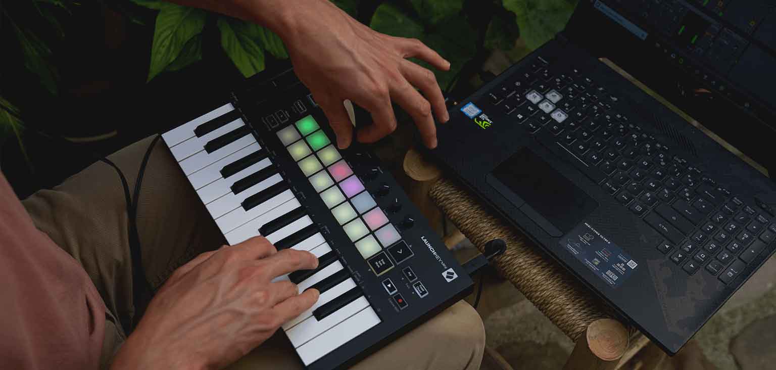 Novation Launchkey Mini MK3 | Trả góp online