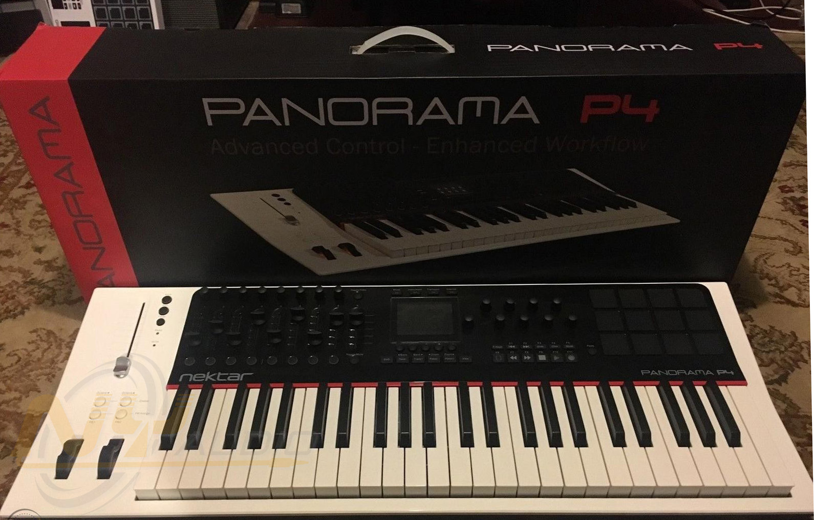 Nektar Panorama P4 49 Midi Controller giá rẻ Chính hãng