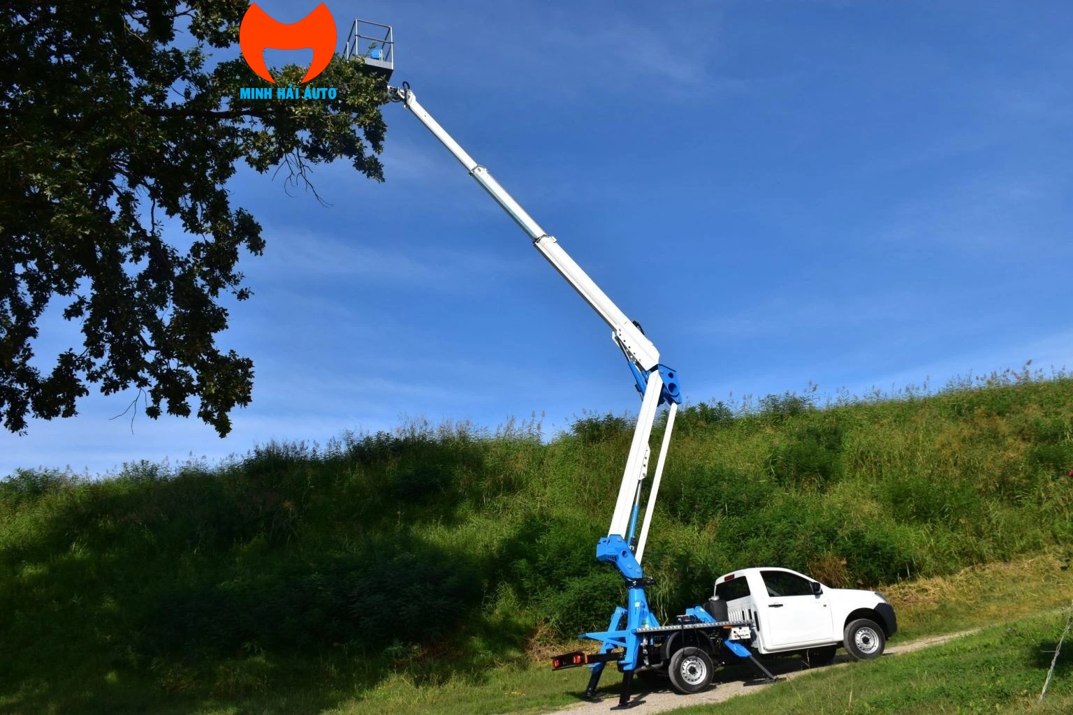 Xe nâng người 16m Socage 16A trên xe bán tải- 2