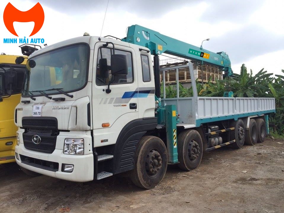 Hyundai HD320 gắn cẩu tự hành 10 tấn Hyundai Everdigm