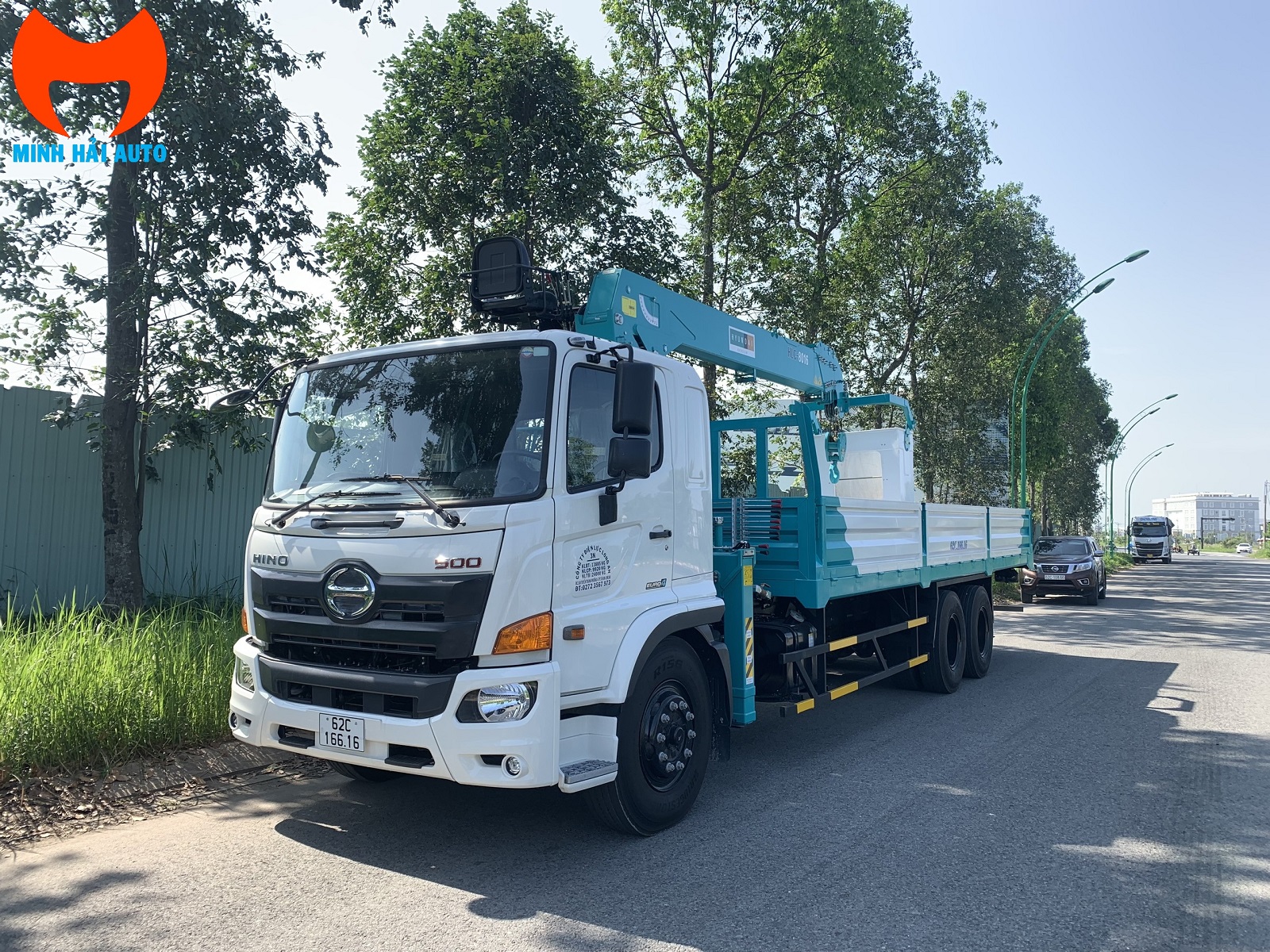 Hino FM8JW7A gan cau Hyundai 8 tan- 2