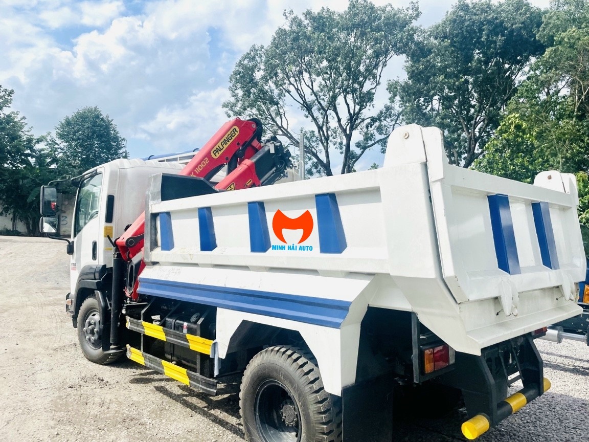 Xe tai Isuzu lap PK 11002B