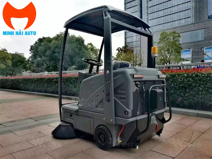 Xe quét điện mini 130L -1