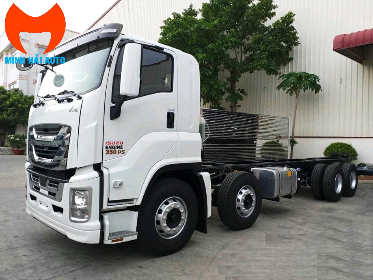 Xe Isuzu Giga 4 chân chassis