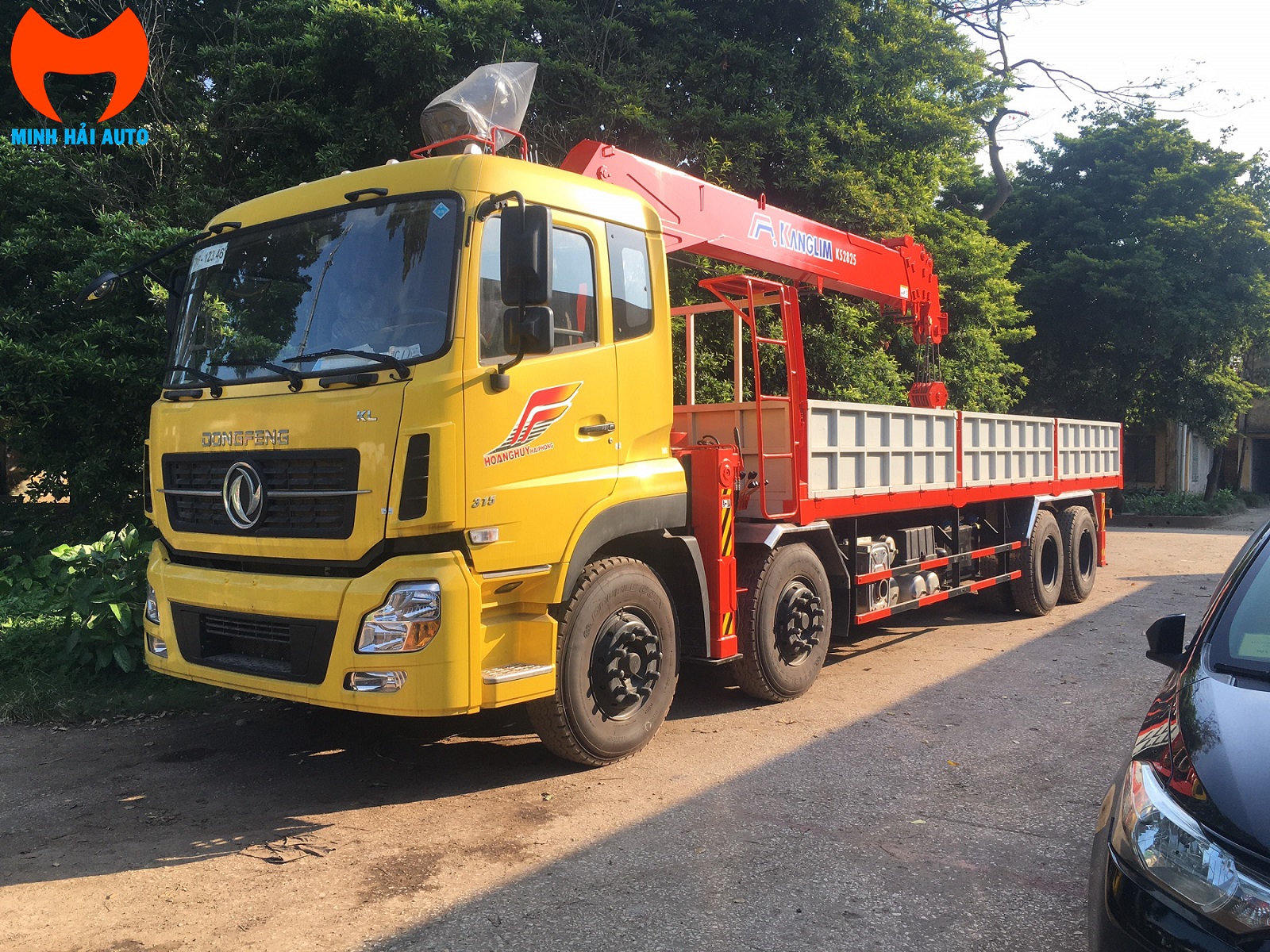 Giá bán tham khảo Dongfeng gắn Kanglim 12 tấn