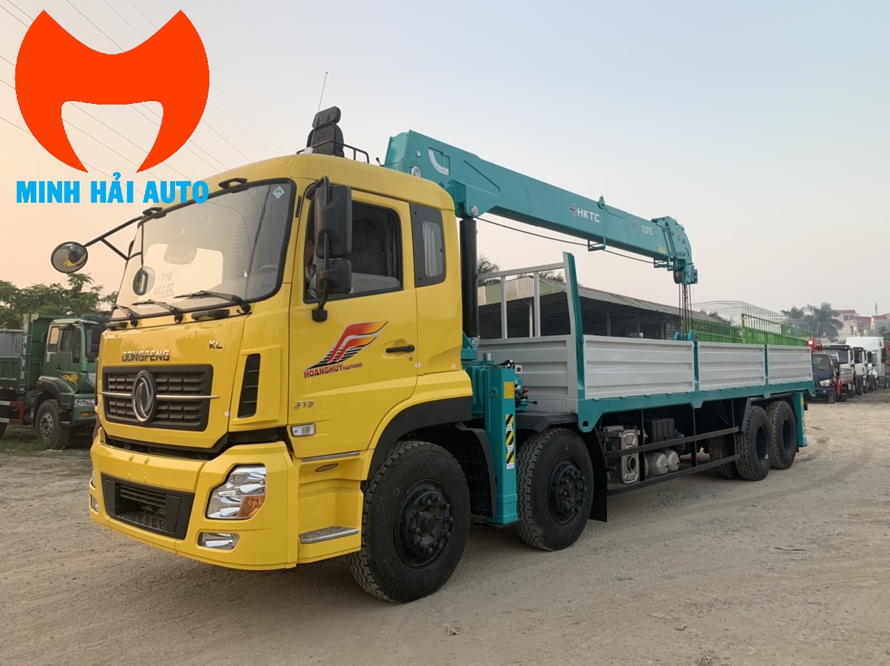 Bán xe tải gắn cẩu 12 tấn HKTC- Dongfeng