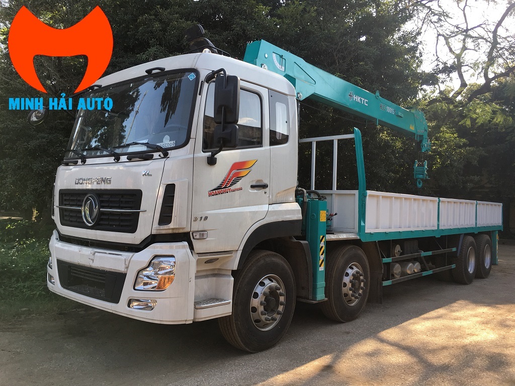 Xe tải gắn cẩu thước tự hành Dongfeng- HKTC