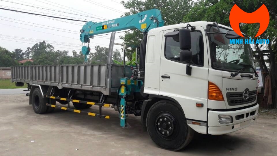 Xe Hino FG gắn cẩu 5 tấn Hyundai- 1