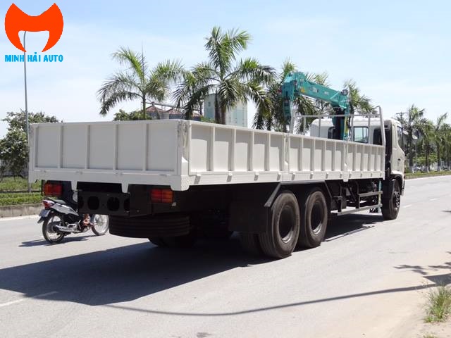 Xe Hino FL gắn cẩu 3 tấn Hyundai- 4