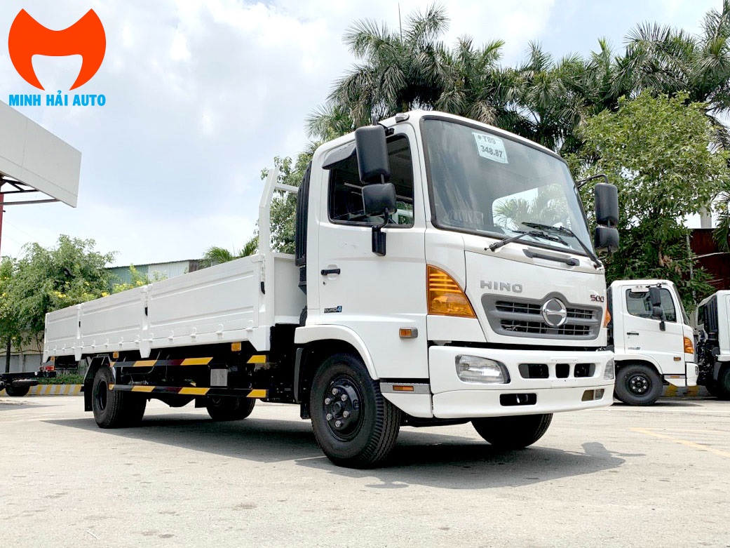 Xe Hino FC9JLTC thùng lửng