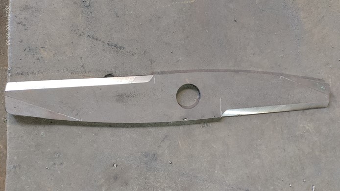 Lưỡi cắt độ bền cao, sắc bén, bảo hành tới 03 năm