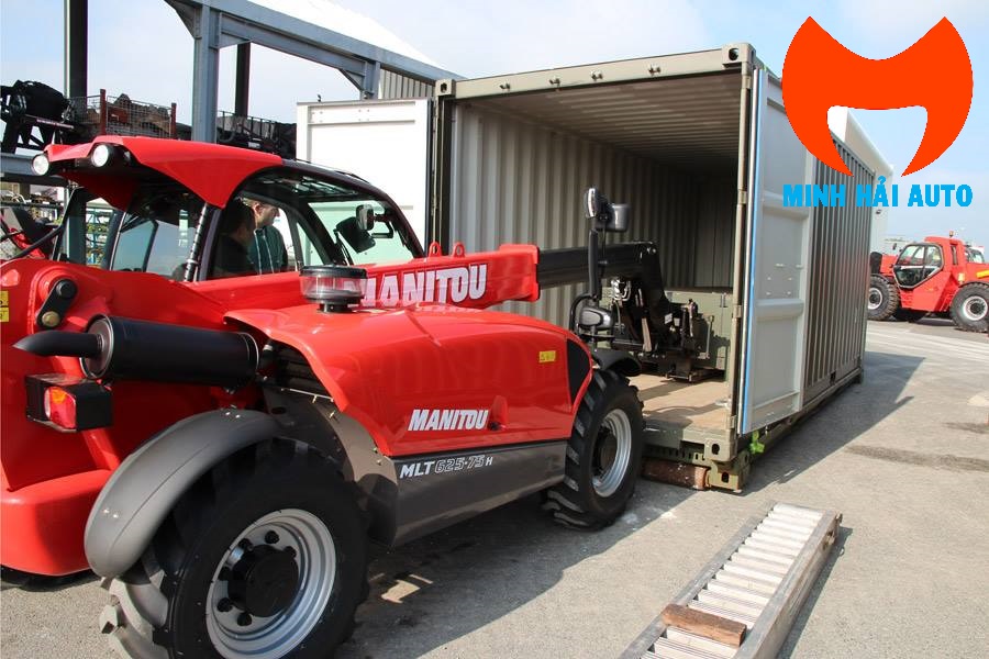Xe nâng rút container Manitou