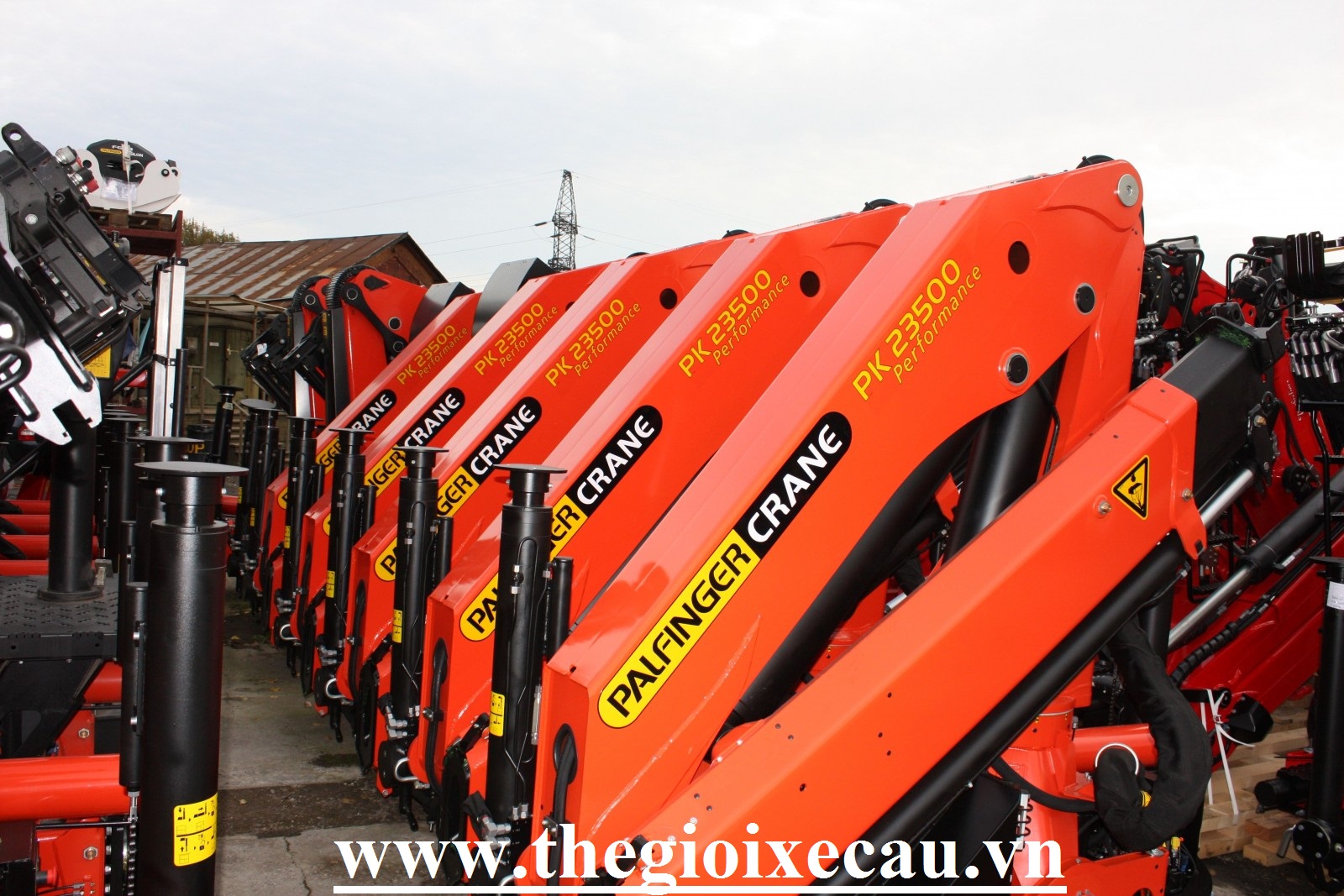 Cẩu gấp khúc robot 10 tấn PK 23500