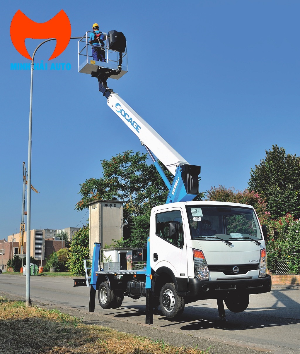 Xe nâng boom lift cần ống lồng tầm với lớn