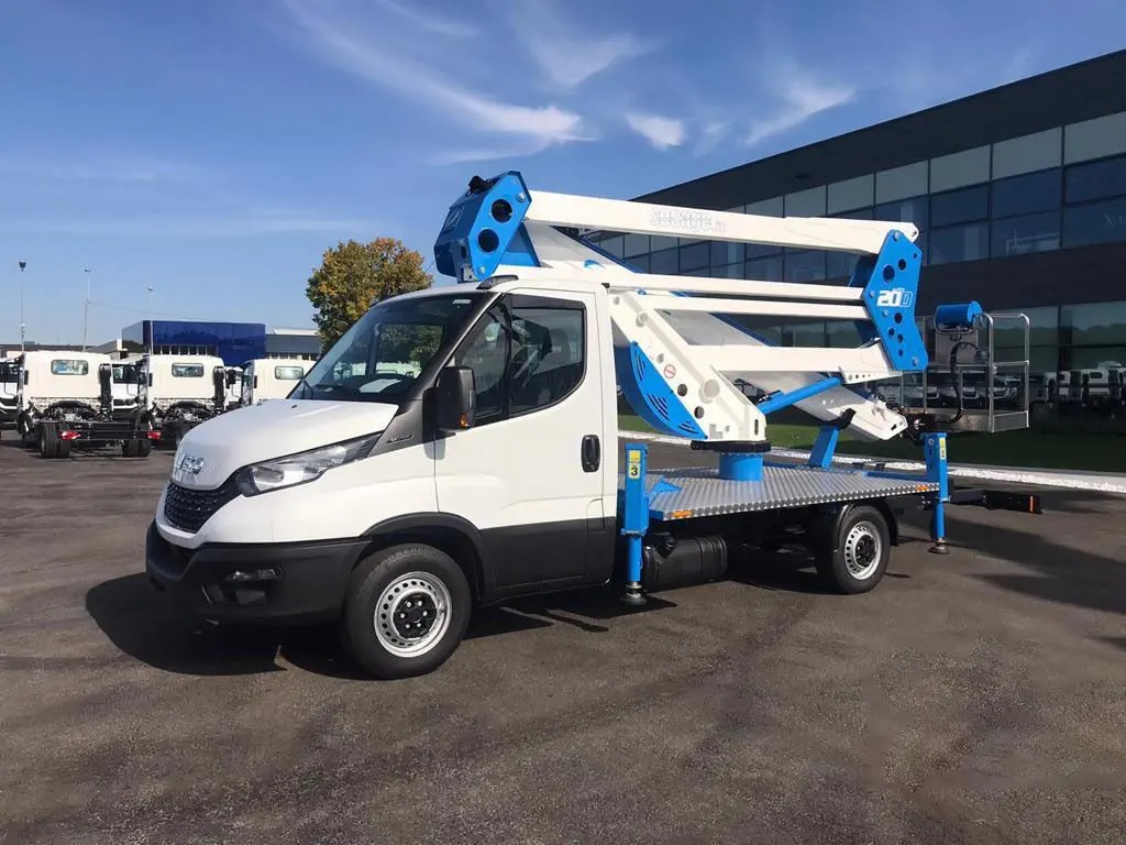 Xe nâng người 27m Socage 27D dạng ô tô- 4