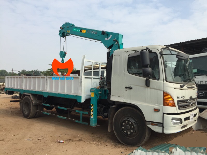 Xe Hino FC gắn cẩu 5 tấn Hyundai Everdigm- 2