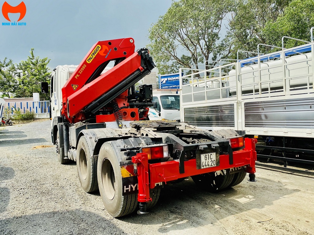 Đầu kéo Hyundai HD1000 gắn PK 32080C - 3