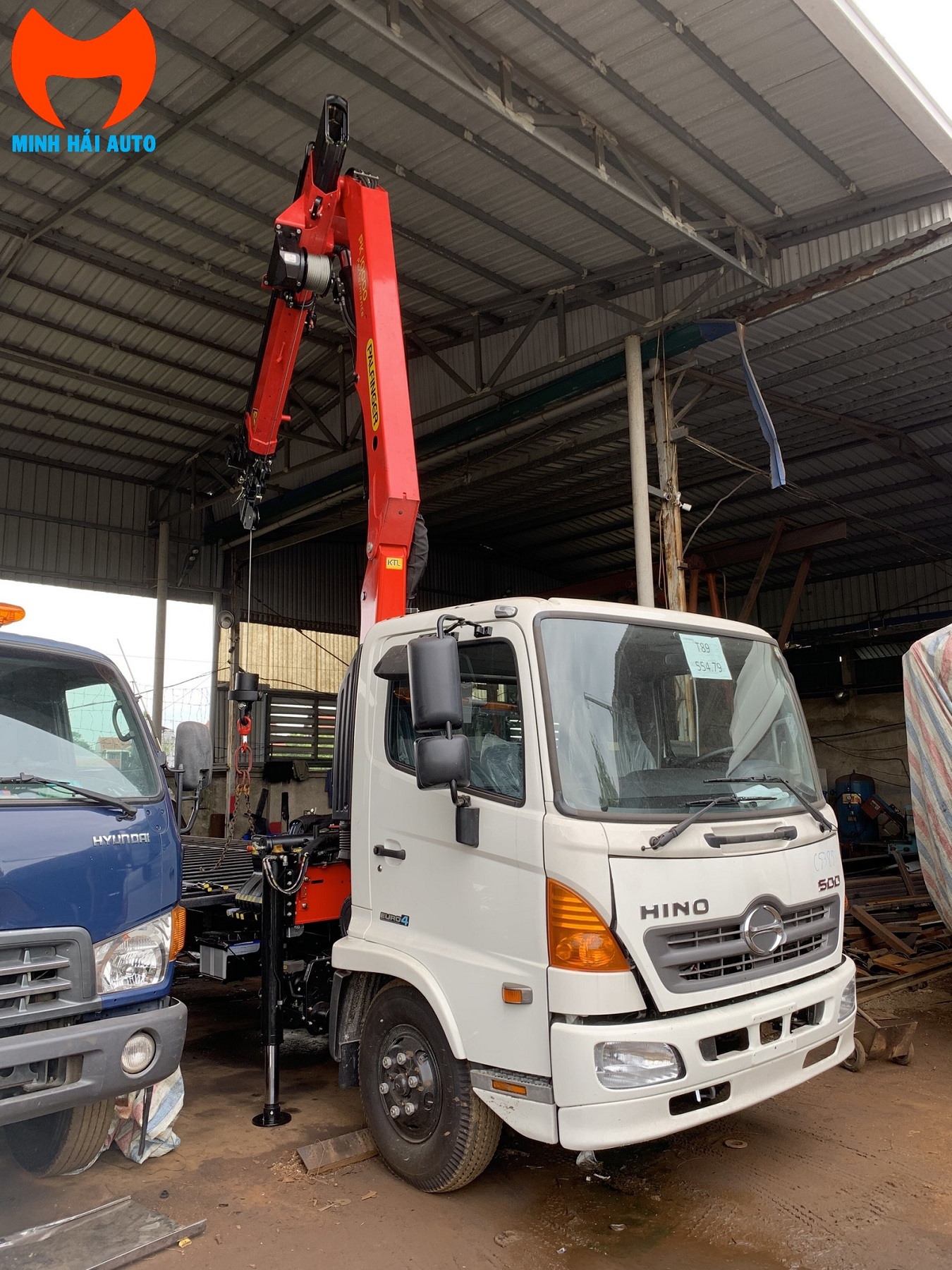 Giá bán Hino FC gắn cẩu gấp Palfinger 5 tấn