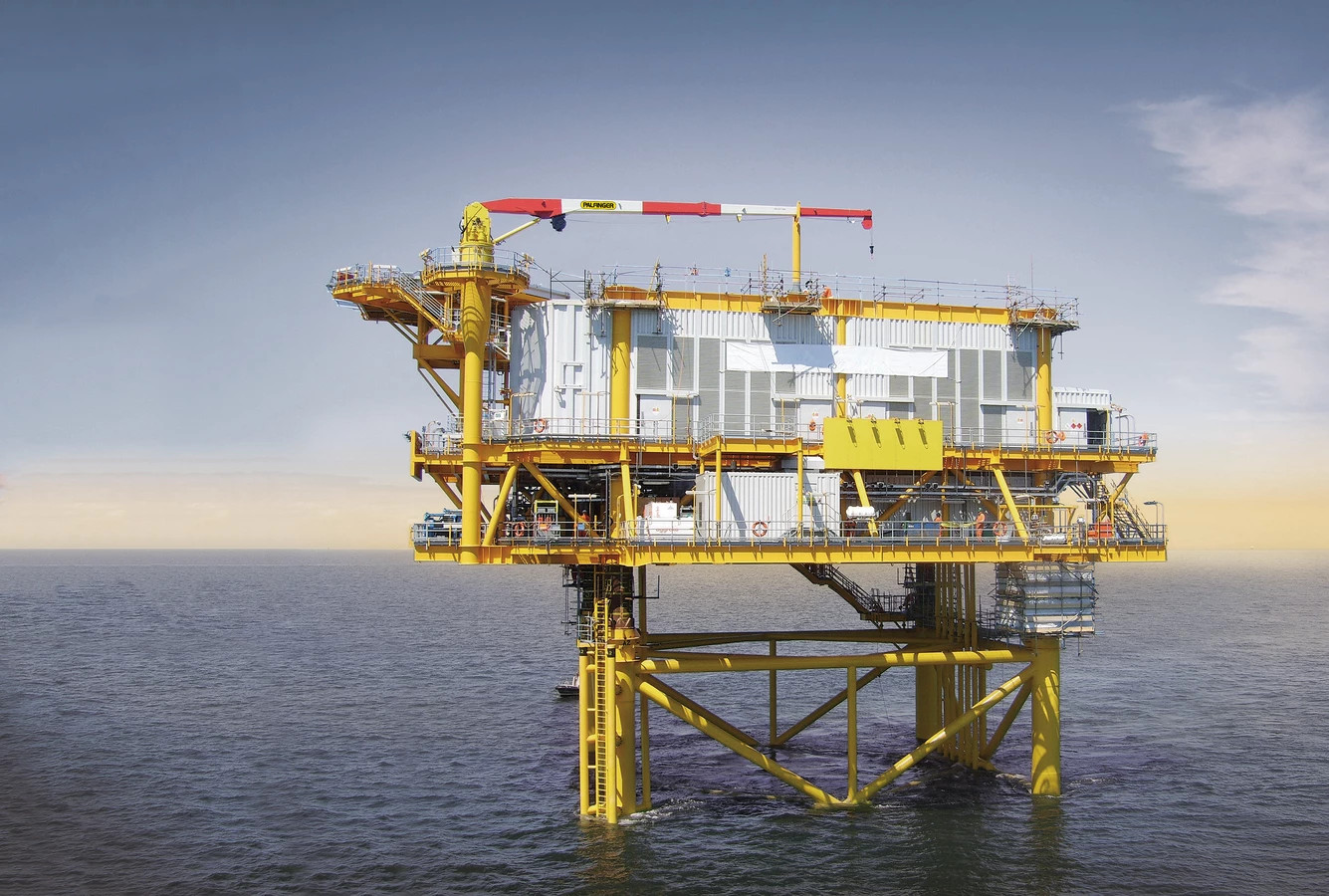 Cẩu lắp tàu thủy khai thác ngoài khơi offshore- 2
