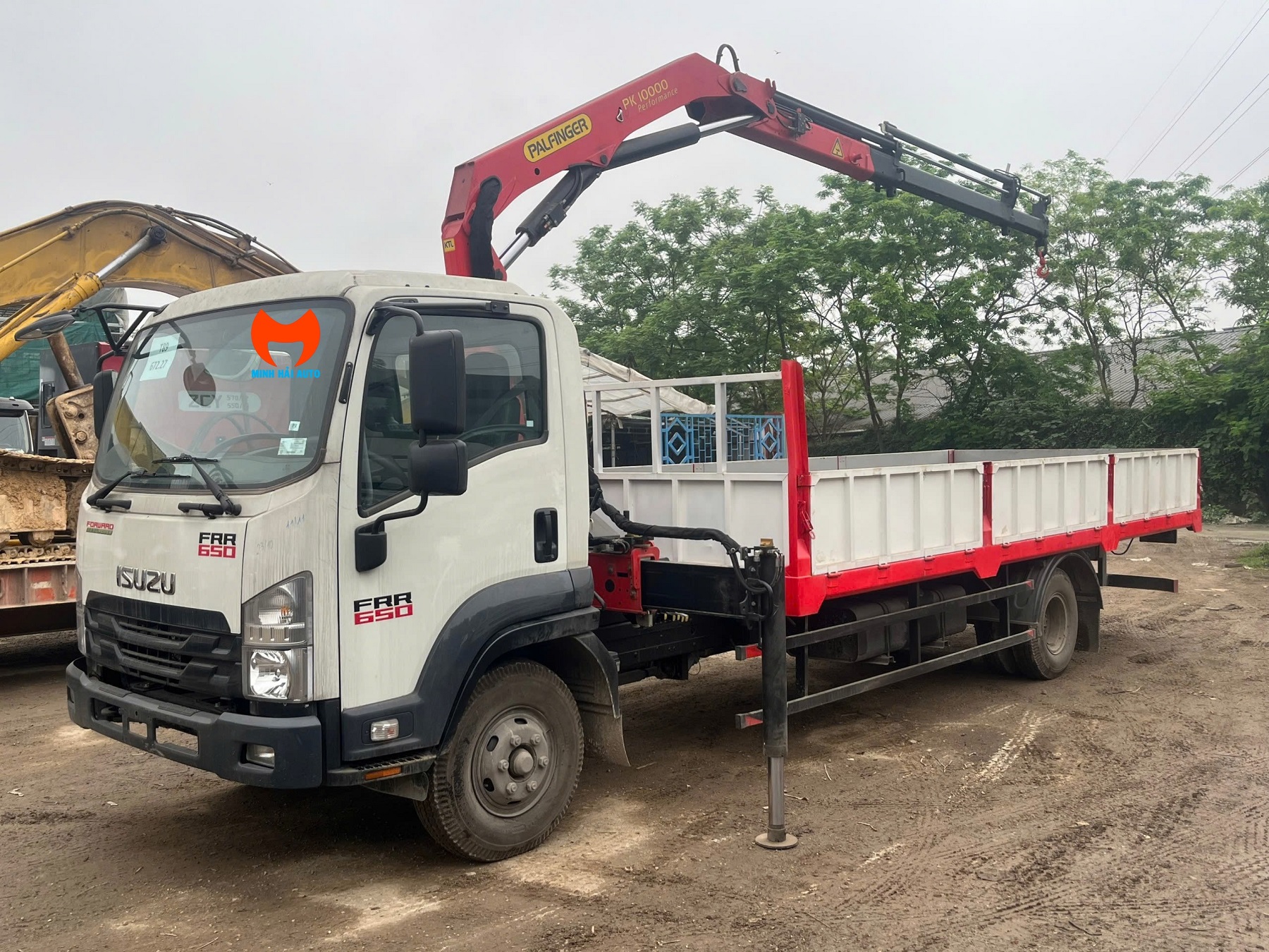 Xe tai gan cau tu hanh gap khuc robot Palfing PK 10000- 1