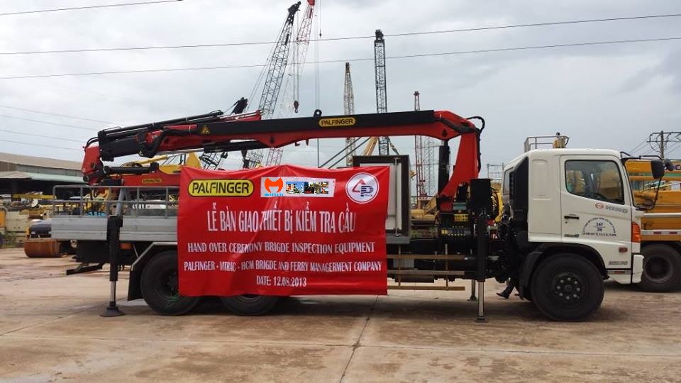 Bán xe kiểm tra cầu đường Hino Palfinger