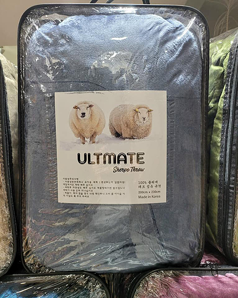 Chăn lông cừu untimate KOREA nhập khẩu cao cấp 2 lớp siêu ấm (Size 2m x 2m3) Có 9 màu cho khách lựa chọn.