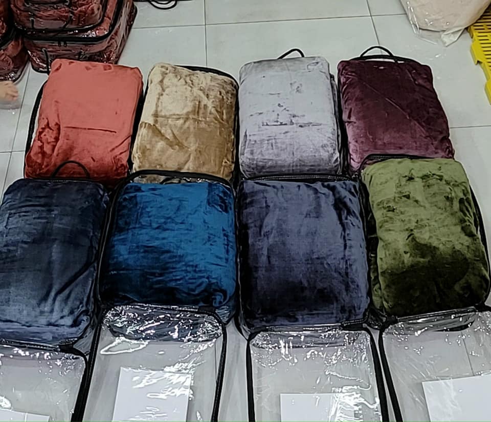 Chăn lông cừu untimate KOREA nhập khẩu cao cấp 2 lớp siêu ấm (Size 2m x 2m3) Có 9 màu cho khách lựa chọn.