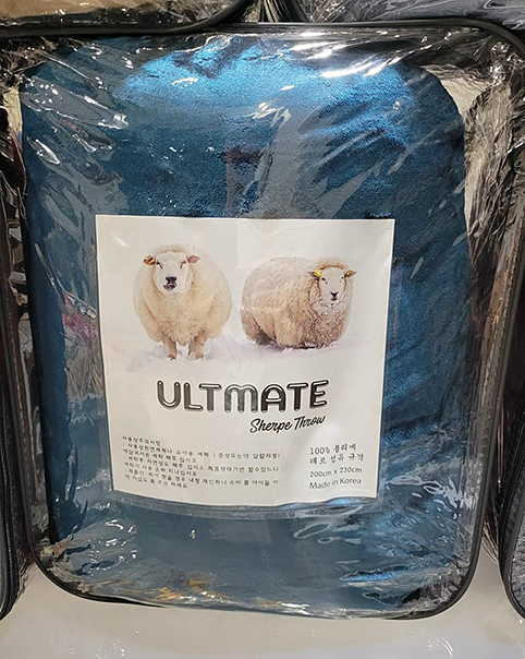 Chăn lông cừu untimate KOREA nhập khẩu cao cấp 2 lớp siêu ấm (Size 2m x 2m3) Có 9 màu cho khách lựa chọn.