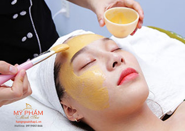 Mặt nạ vàng 24k Natura Siberica SUPER GOLD - Nga giúp trẻ hóa da thần tốc, nâng cơ mặt, giảm nếp nhăn cho da căng mịn tươi sáng rạng rỡ.