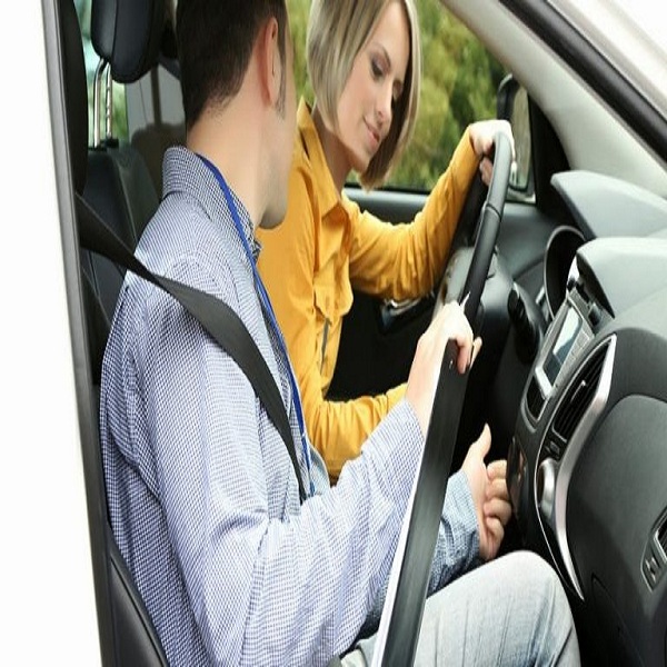Học lái xe o to cho người mới Học lái xe o to cho người mới