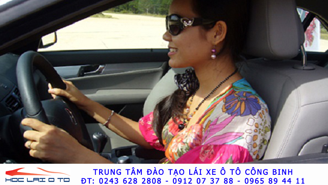 Học lái xe ô tô b1 ở Hoàn Kiếm Học lái xe ô tô b1 ở Hoàn Kiếm